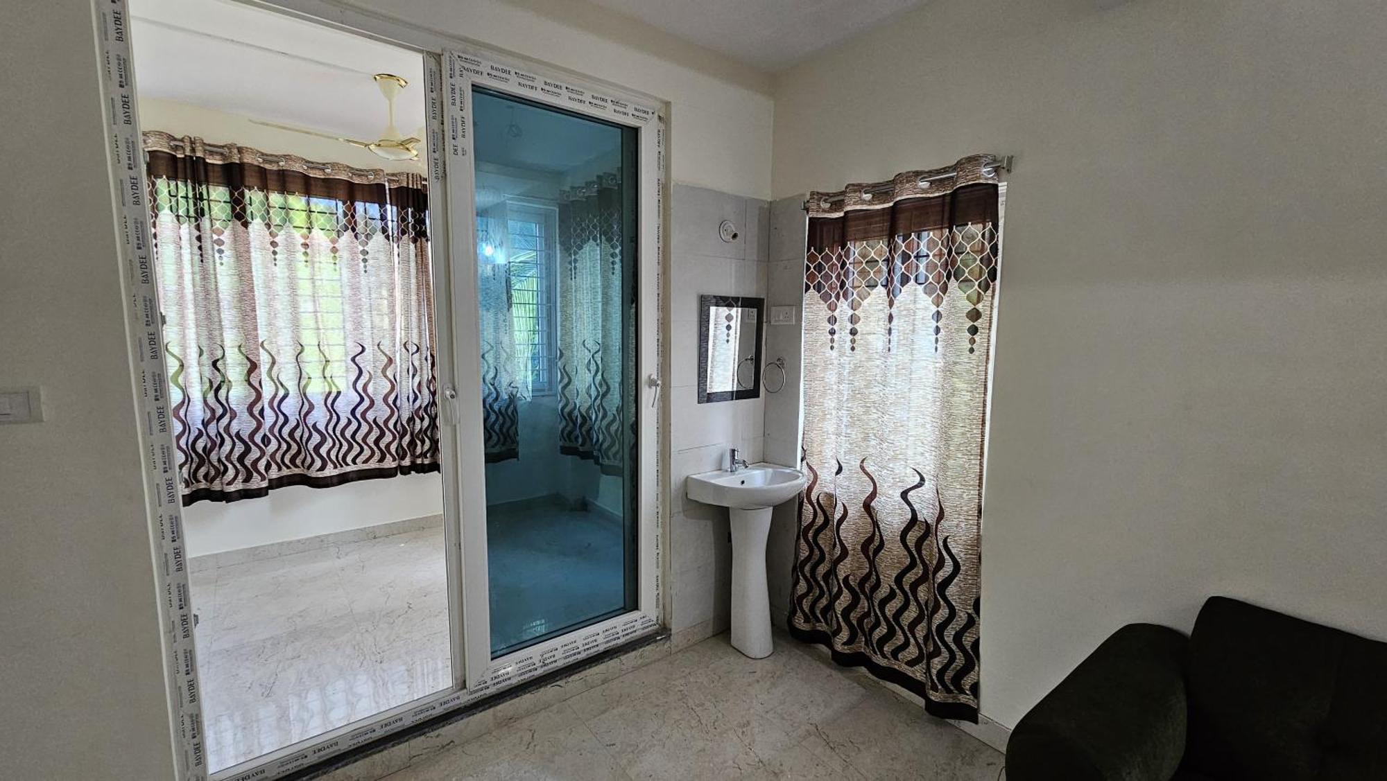 פורי Vensa Homestay מראה חיצוני תמונה